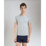 apex-essential-v-neck-t-shirts-2-pack 5